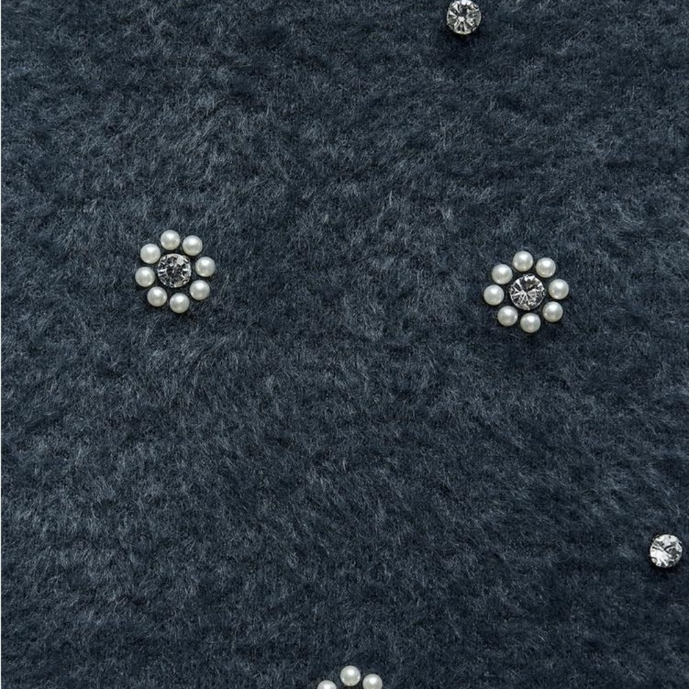 Faux Fur Flower Sequins Beaded Halter Dress - Picture 3 of 4